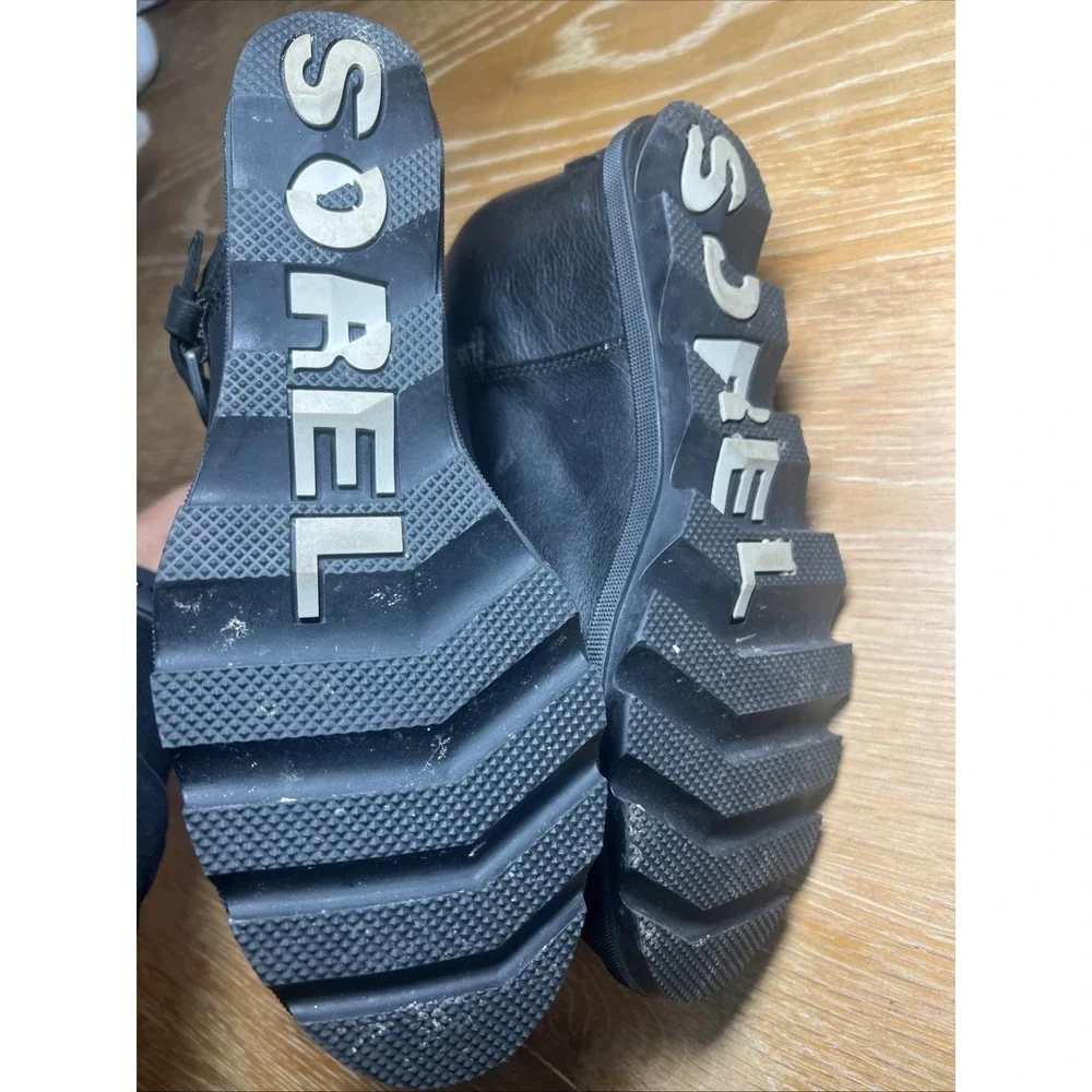Sorel Joan of Arctic Wedge Buckle Black Leather Boot Bootie Waterproof Size 10.5